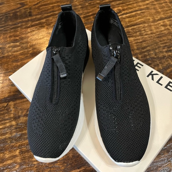 Anne Klein Terri Sporty black knit casual Sneakers - Picture 3 of 12